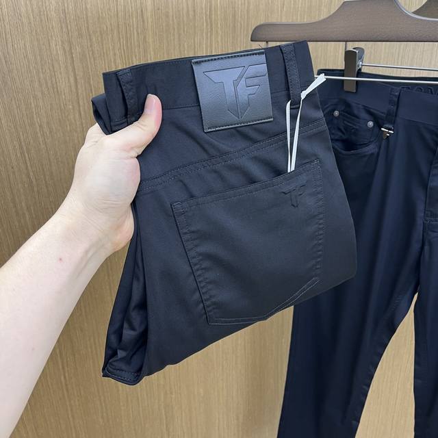 New Tf 2540 Spring and Summer new casual pants, sold on the official website, p