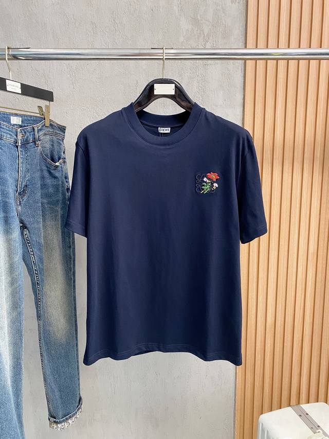Loewe 2025 spring and summer new unisex short-sleeved T-shirts, the latest model