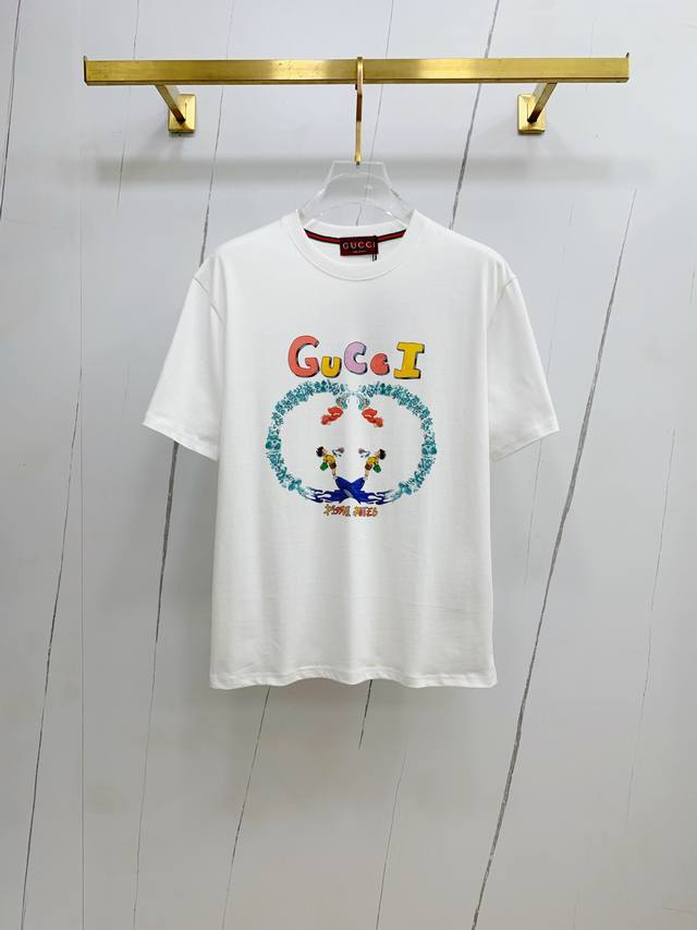 Gucci 2025 summer new short-sleeved T-shirt, the first exclusive online release