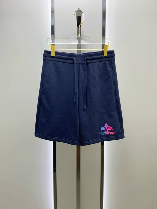 Prada 2025 Spring and Summer new casual shorts! Available on the official websi