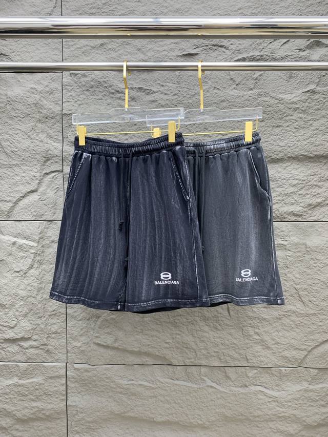 Balenciaga three-logo complete 2025 summer new men's casual shorts, high-end cu