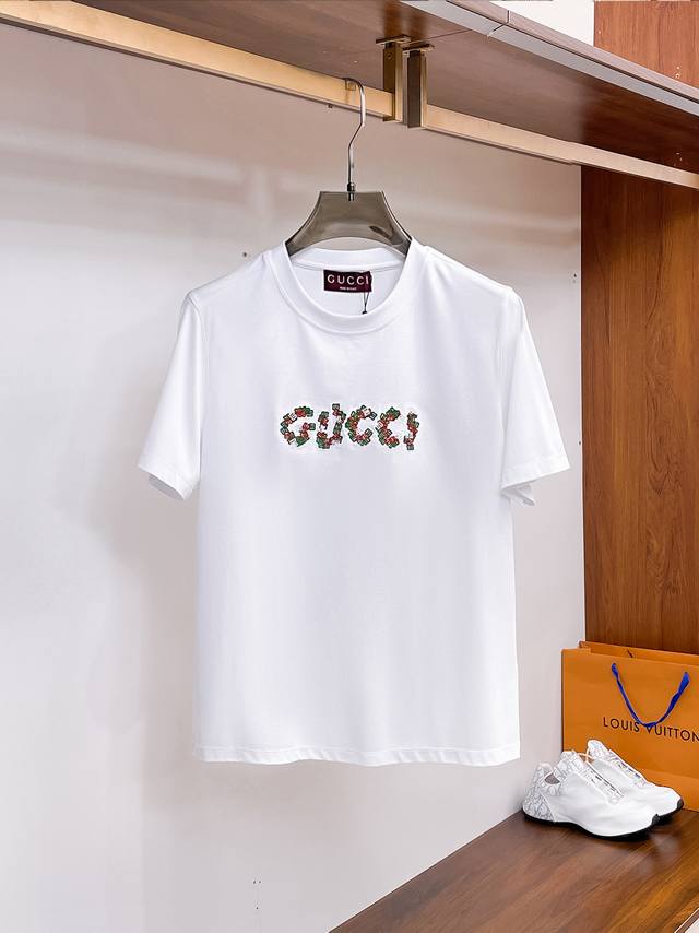 Gucci 2025 Spring and Summer New Releases, the latest round neck short sleeves,