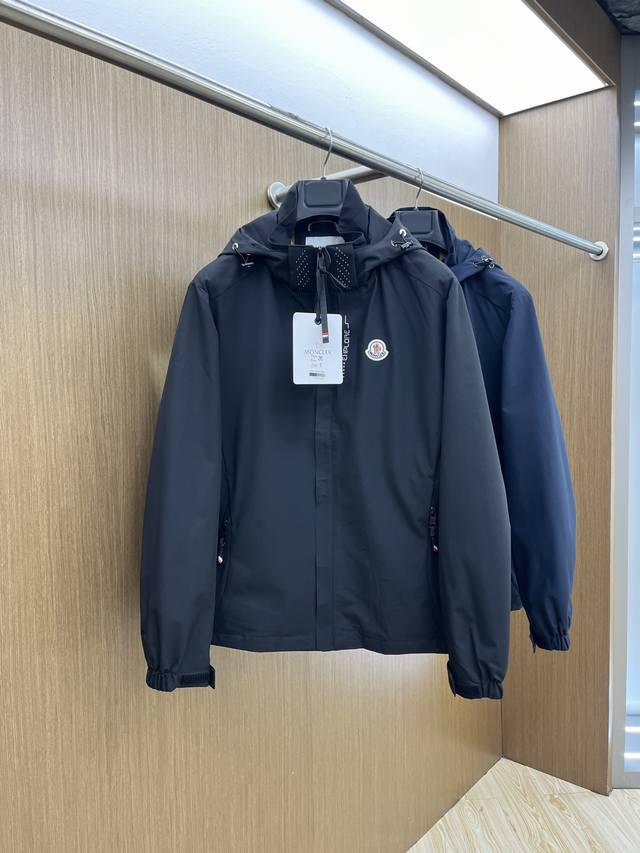 Mon New style hooded casual jacket for early spring, perfect for both business a