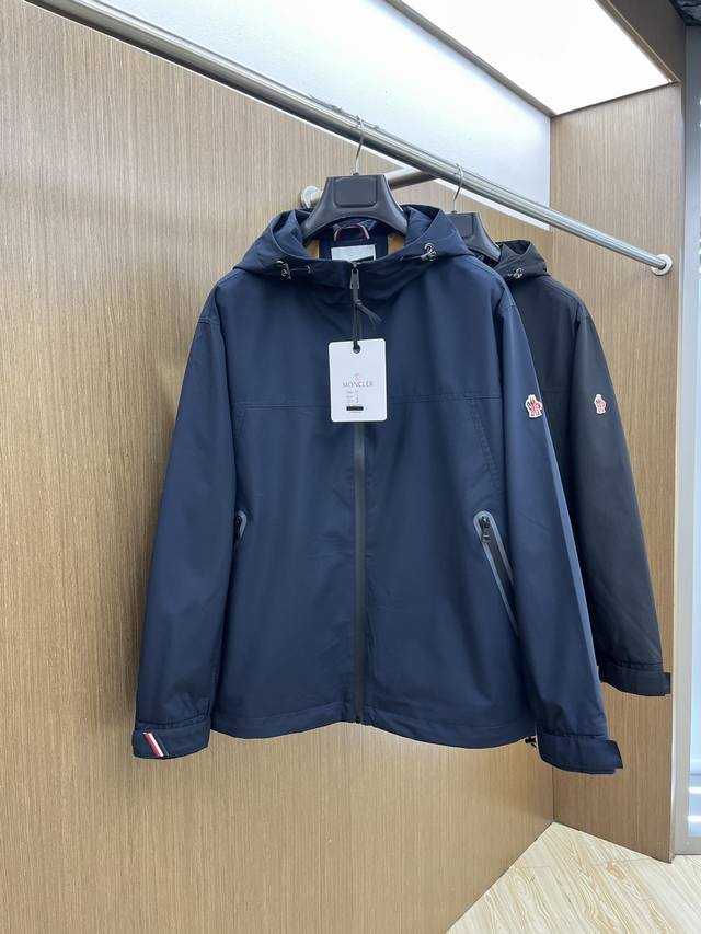Mon New style hooded casual jacket in the early spring of the year, the same sty