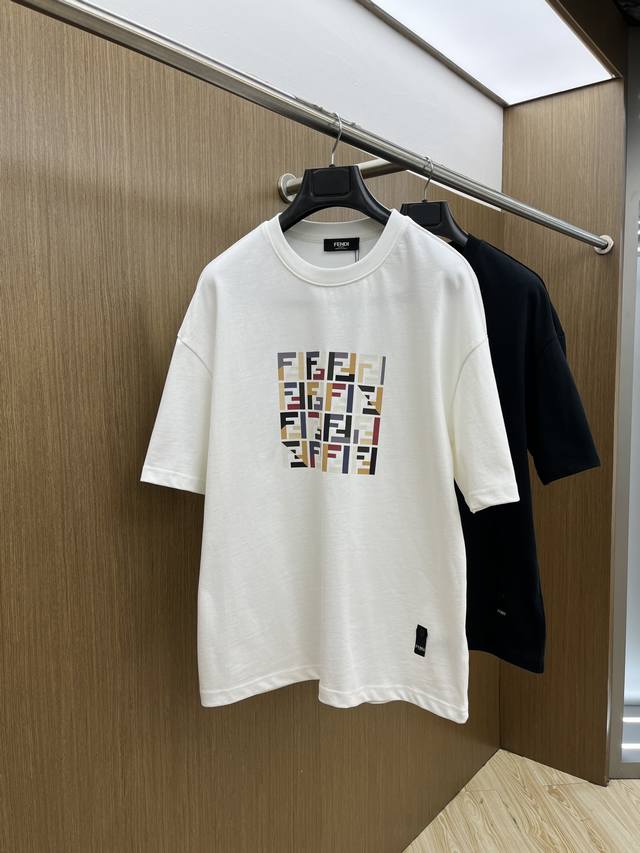 Fd Ss Summer new products counters are selling the latest series of pattern logo