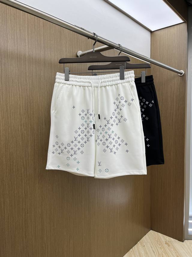 Lv 2540 Spring and summer new men's casual shorts high-end goods simple and styl