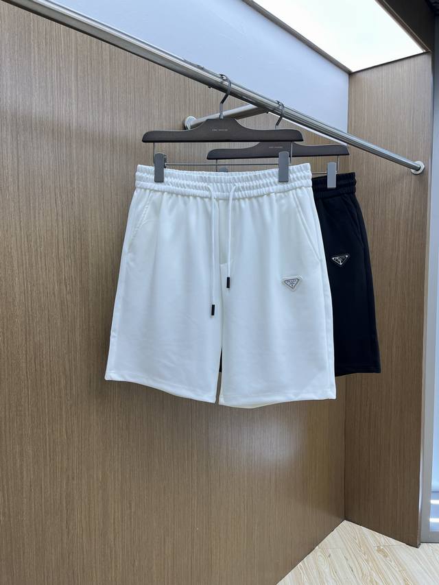 2540 Spring and summer new men's casual shorts, high-end goods, simple, fashiona