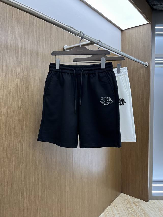 Cd 2540 Spring and Summer new men's casual shorts high-end goods simple and styl