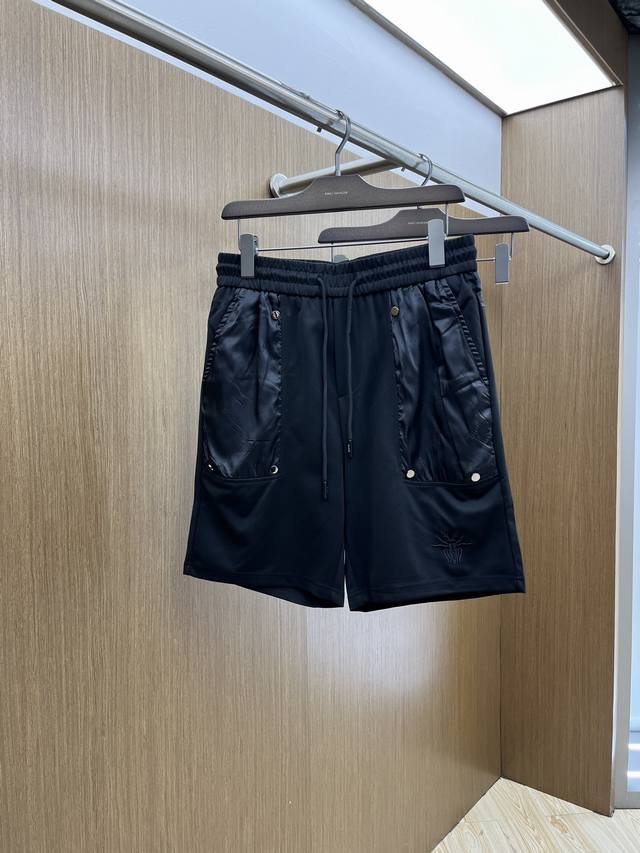 Cd 2540 Spring and Summer new men's casual shorts high-end goods simple and styl