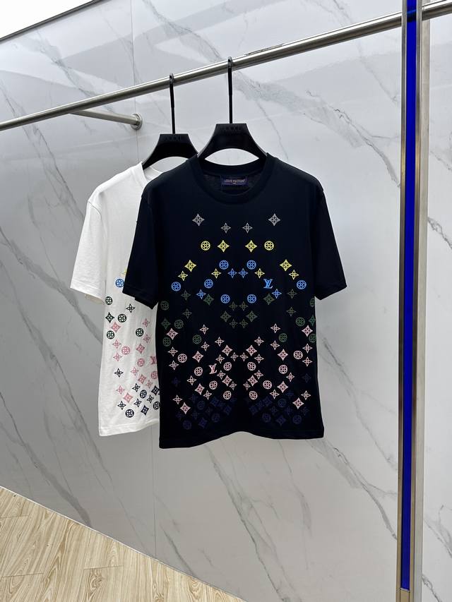 Lv*Louis Vuitton 2025 Spring/Summer new models, the latest short-sleeved round n