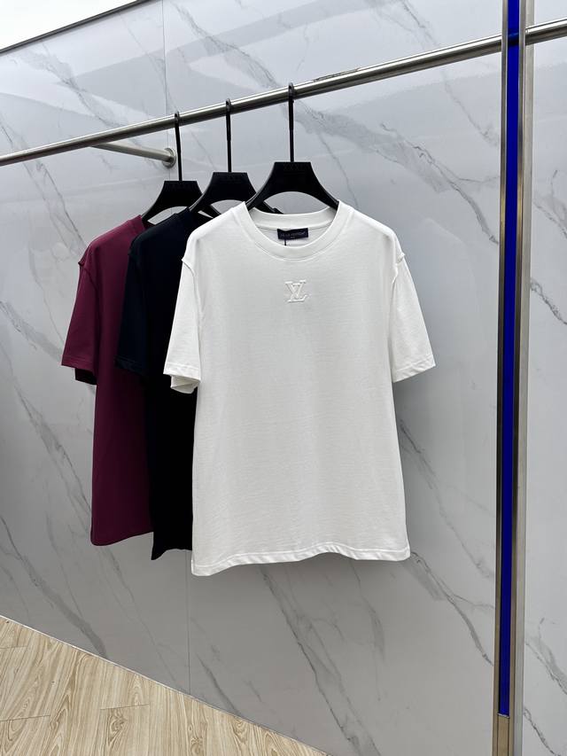 Lv*Louis Vuitton 2025 Spring/Summer new models, the latest short-sleeved round n