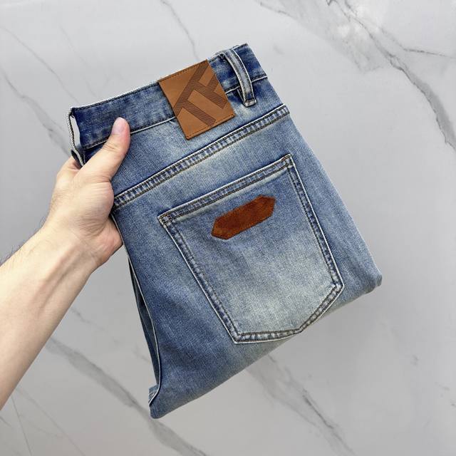 Tf High-end customization, the latest jeans for early spring 2025 are on sale at