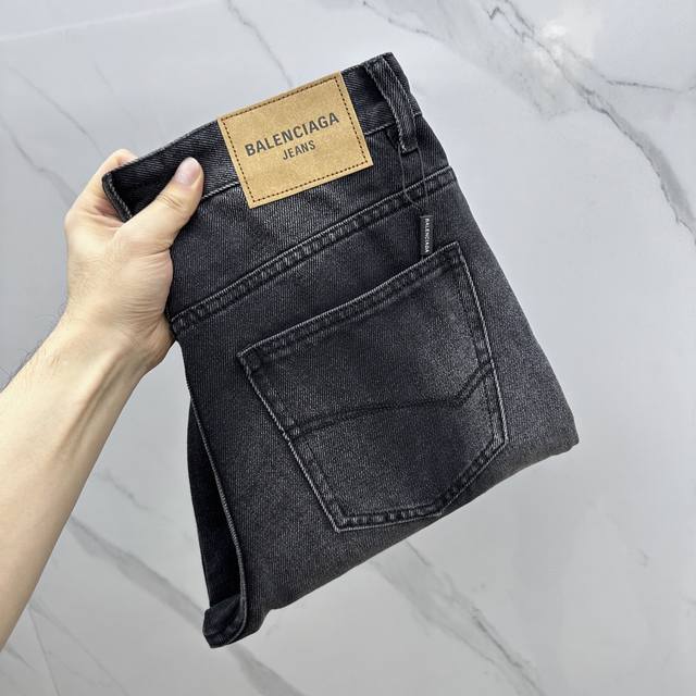 Adjustment Balenciag* Paris high-end customization, the latest 2025 early spring
