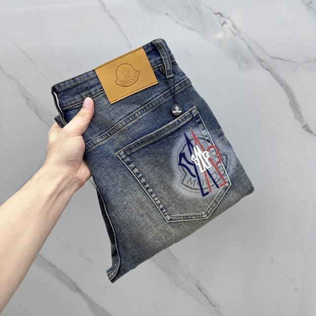 Price adjustment Moncler* Moncler high-end customization, the latest jeans for