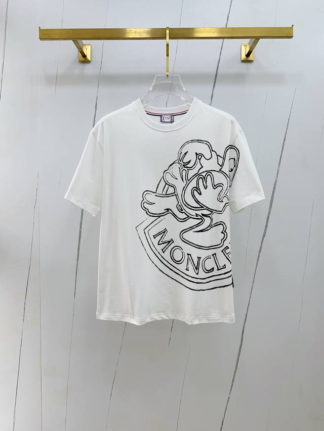 Moncler 2025 new summer short-sleeved T-shirt, the first exclusive online person