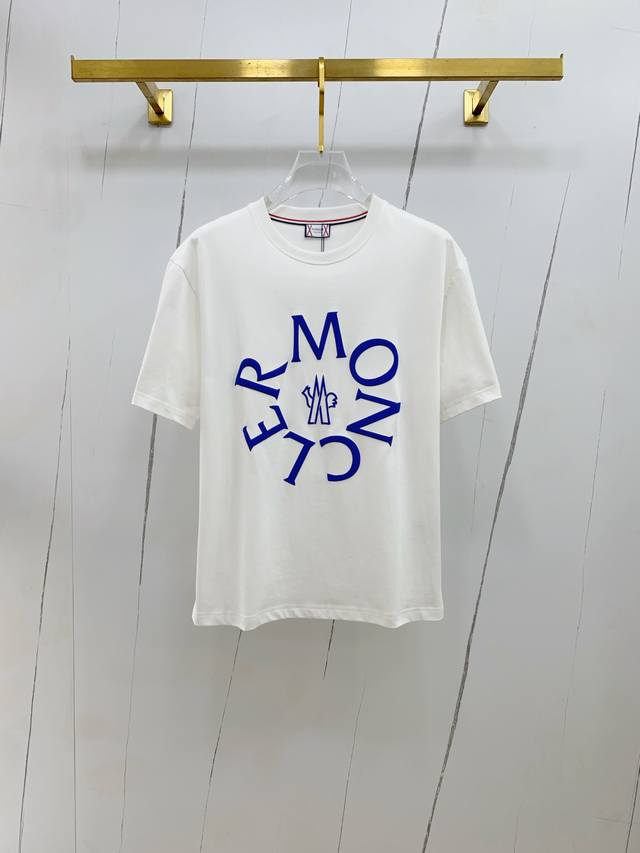 Moncler 2025 new summer short-sleeved T-shirt, the first exclusive online person