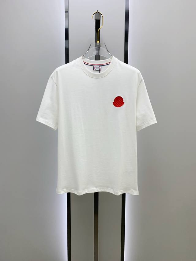 Moncler 2025 new summer short-sleeved T-shirt, the first exclusive online person