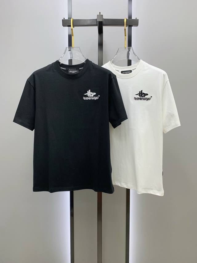 Balenciaga 2025 new summer short-sleeved T-shirt, the first exclusive online re