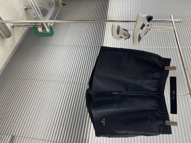 Prad 25Ss Spring and Summer new men's quick-drying shorts! Casual fashion aesthe