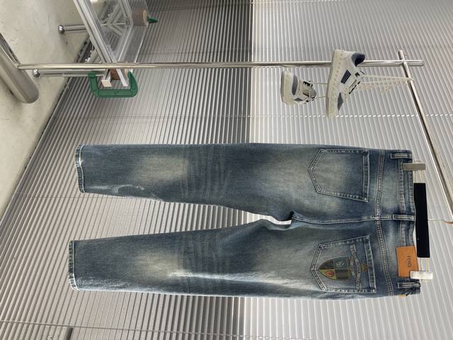 Fend 25Ss new summer jeans, high-end quality, super soft and comfortable fabric,