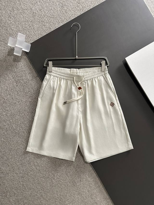 25 Spring and summer new product release, Lp top ice silk fabric shorts shipped,