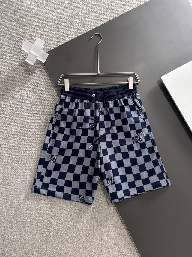 25 Spring and summer new product release, Lv jacquard fabric shorts shipped, all