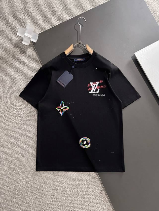 Lv* 2025 Spring and Summer New Releases, Latest Short-sleeved Round Neck T-shirt