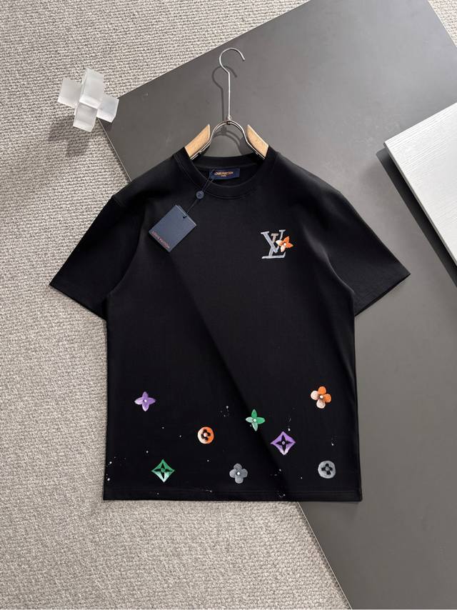 Lv* 2025 Spring and Summer New Releases, Latest Short-sleeved Round Neck T-shirt