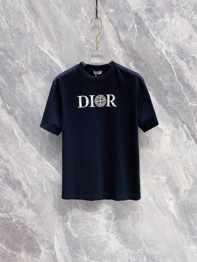 Dior 2025 summer new style short-sleeved T-shirt for men and women! Customized e