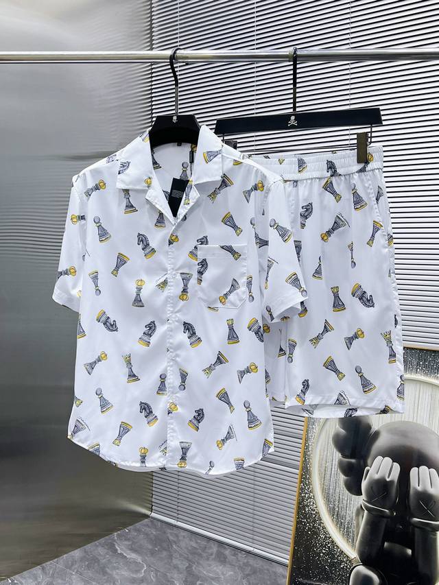 Dolce & Gabbana Dg 2025Ss Spring and Summer new casual short-sleeved shorts pan