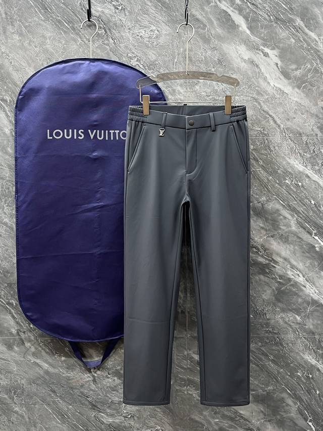 L's new product with super elastic upper body and no restraint, available on the