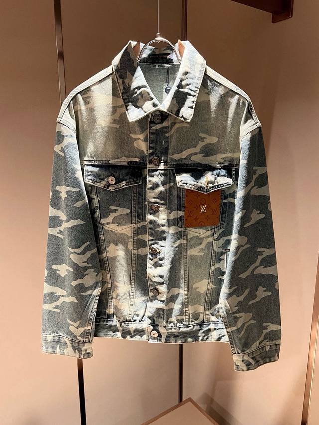Louis Vuit*On Louis*On 2025 Spring/Summer new light luxury unisex denim jacket,