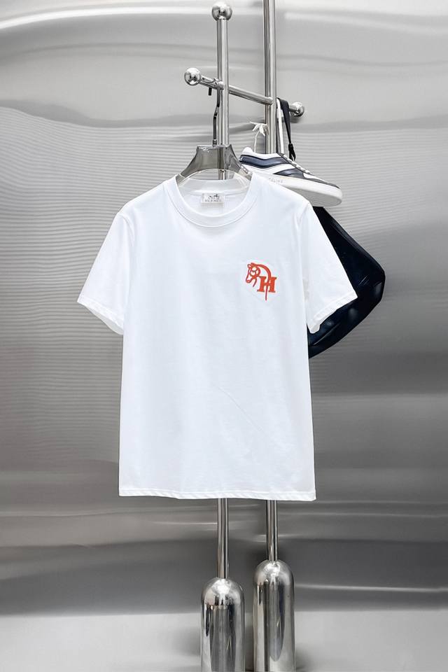 Burberry summer new product, sticker embroidery fashion single product design, m