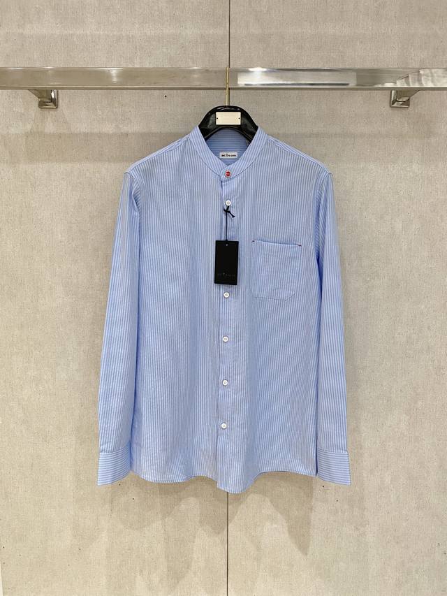 As summer approaches, men's wardrobes are also beginning to usher in a new round