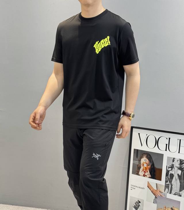 Gucc*25S new mercerized cotton T-shirt from trendy brand. A must-have for trendy