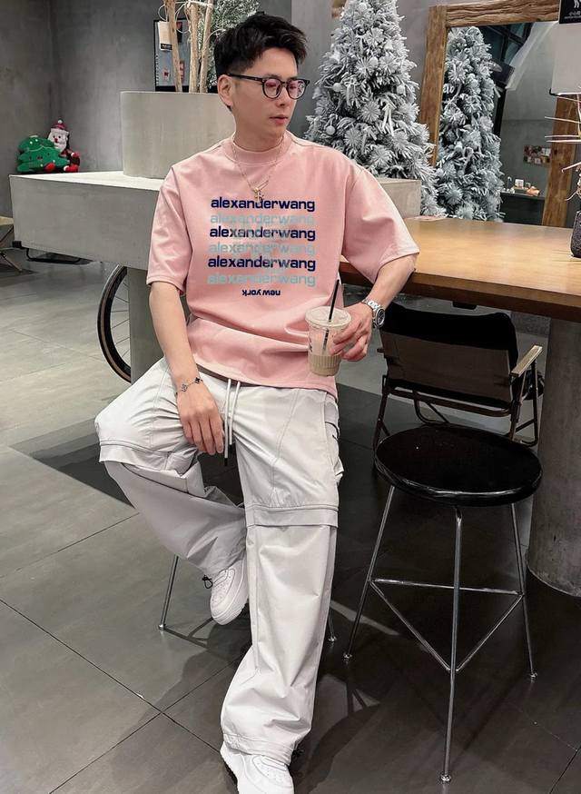Alexa*Wang25S New Alexander Wang round neck T-shirt. Fashion brand T-shirt! Same