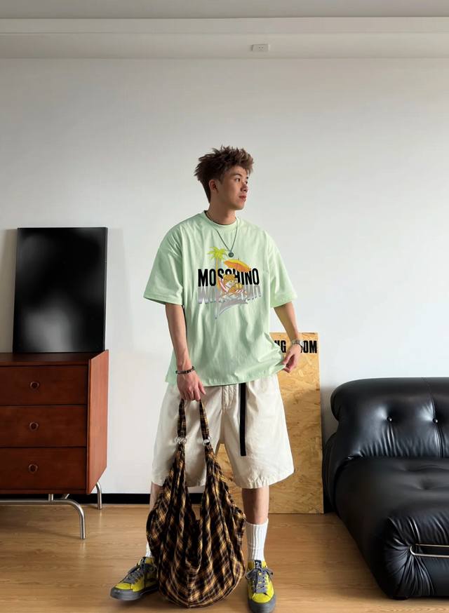 Moschin*25S Spring and Summer Couple T-shirt. Original order recommendation! Bea