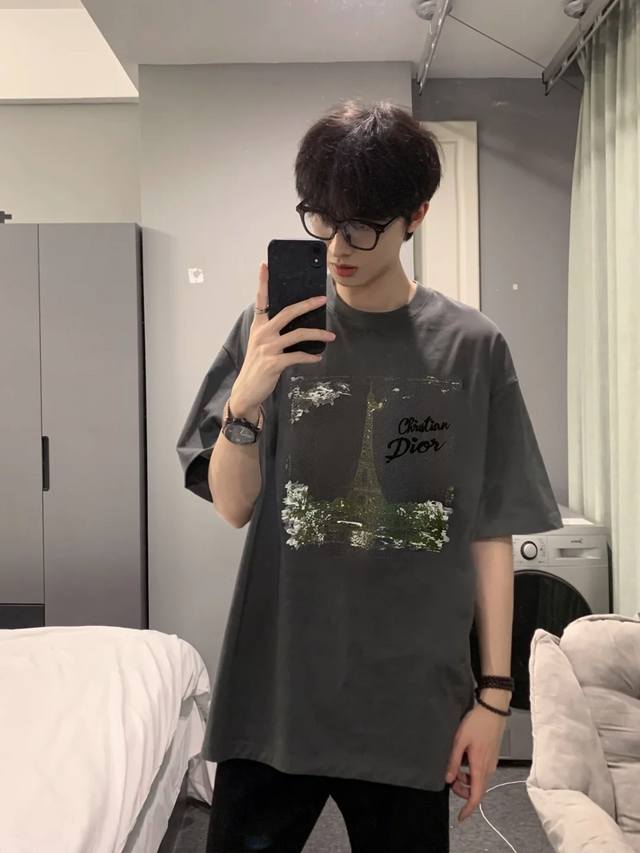 Dio*R Dior 25S new trendy brand T-shirt. Unisex! Heavy wash series. Eiffel Tower