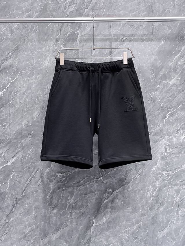 Lv Top-quality 2025 summer new casual shorts! Available on the official website.