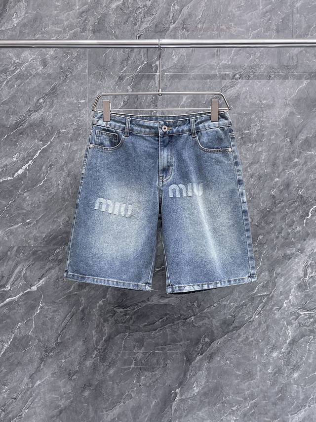 Miu 2025 new product, original denim shorts, brand classic logo design, three co