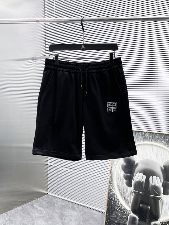 Givenchy 2025 summer new shorts casual pants, high-end version! Custom-made fab