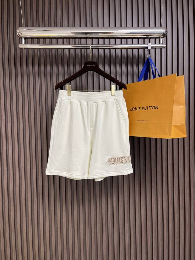 Lv 2025Ss Spring and Summer new Bermuda shorts, embroidered with the iconic logo