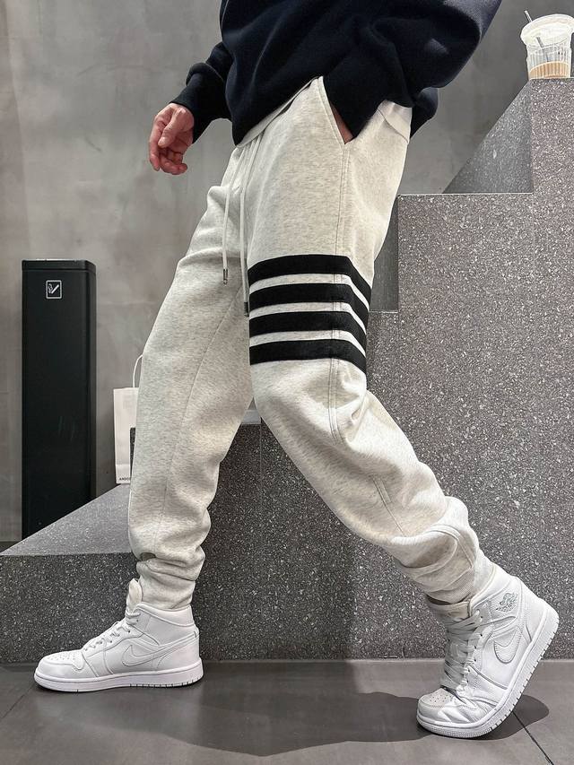 Tb Top-quality 2025 Spring/Summer new casual pants! Available on the official we