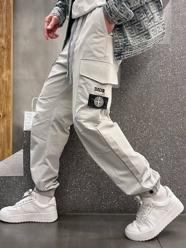 Dior's top-quality 2025 spring and summer new casual pants! Available on the off