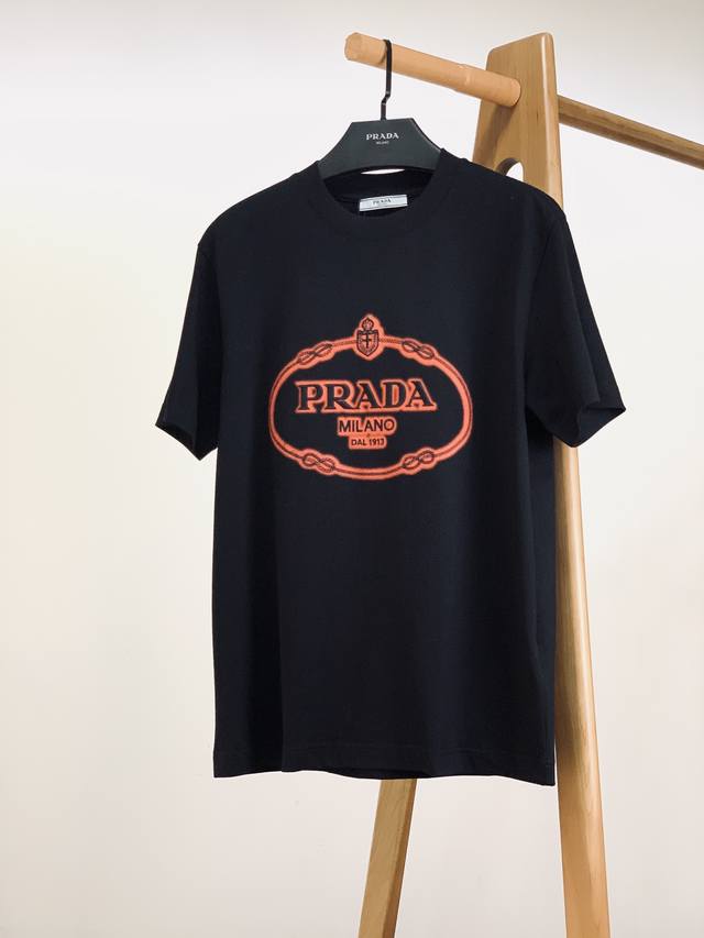 Prada Prada 2025Ss Spring and Summer New Product Embroidered embossed T-shirt, t
