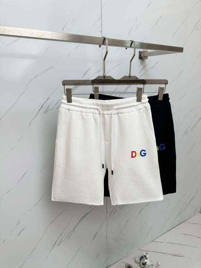 Dg New spring and summer casual shorts! Available on the official website. Custo