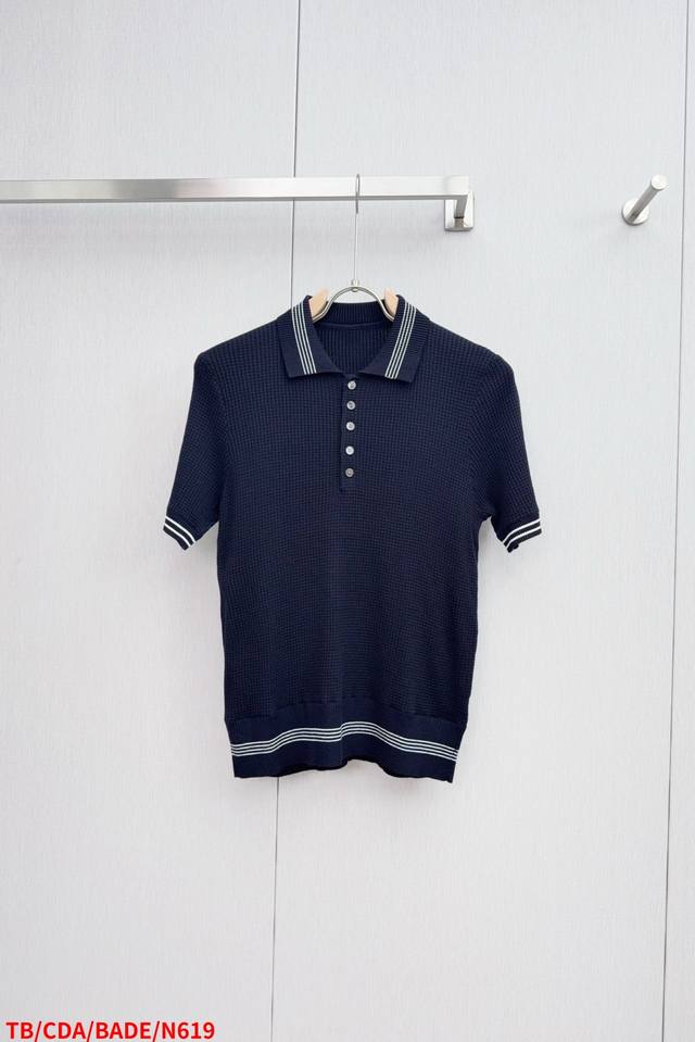 N619 Tb Thom Browne's latest hollow stripe trim knitted lapel Polo short sleeves