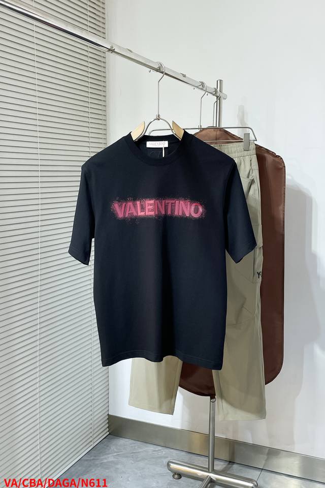 N611 Va Valentino 1955 Spring and Summer new round neck First release of the lat
