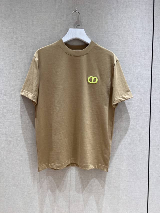 Cd Embroidered round neck T-shirt DDD