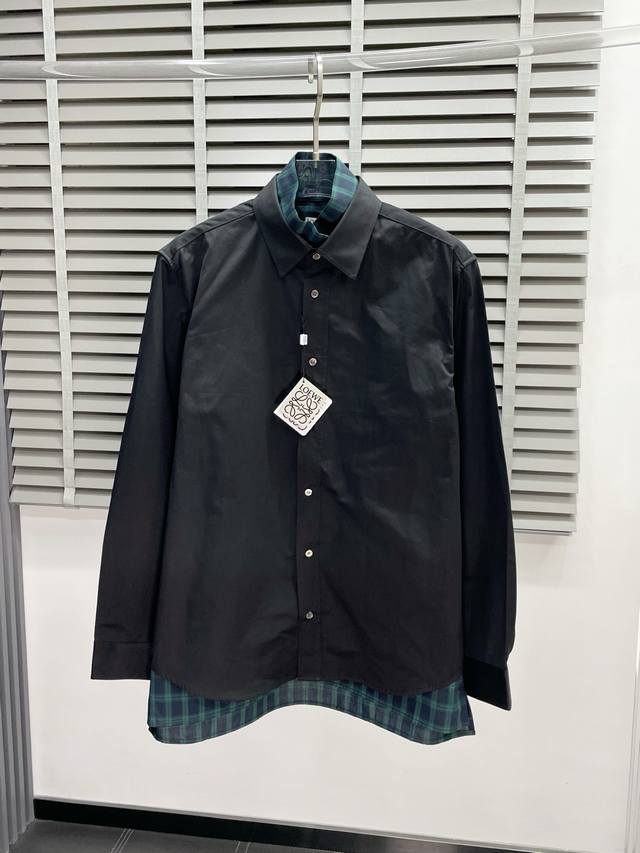 Loewe exclusively offers the latest fashion spring and autumn fake two-piece jac